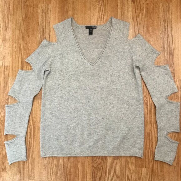 Aqua Cashmere Gray V-neck Cutout Sleeves Sweater S - Picture 2 of 9